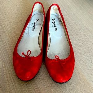 Repetto ballet flats, size EU 39. Red.